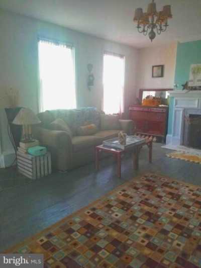Home For Sale in Mechanicsburg, Pennsylvania