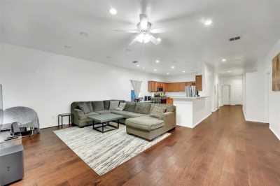 Home For Sale in Grand Prairie, Texas