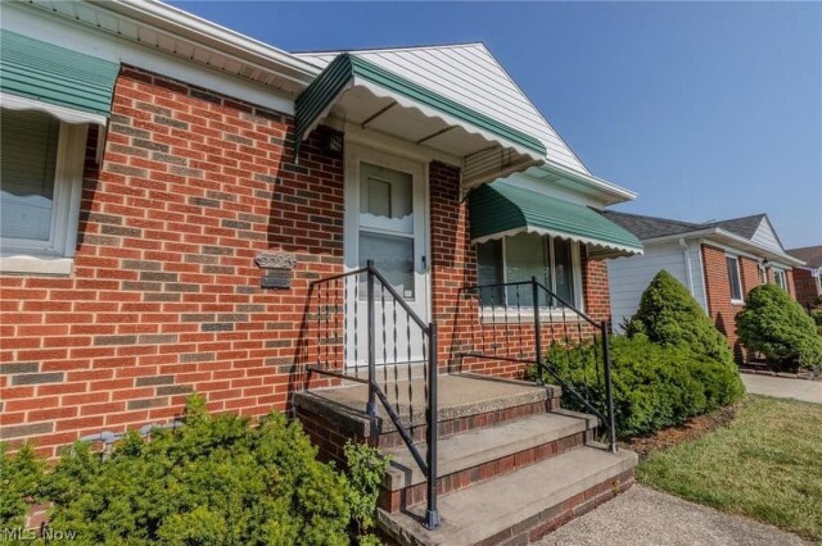 Picture of Home For Sale in Cleveland, Ohio, United States