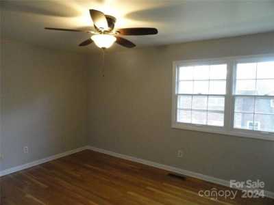 Home For Sale in Statesville, North Carolina