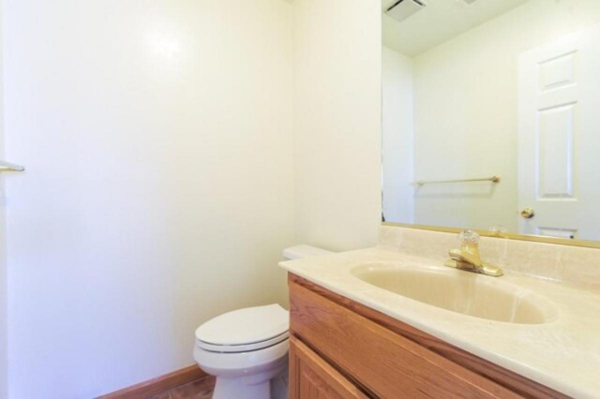 Picture of Home For Sale in Stockton, California, United States