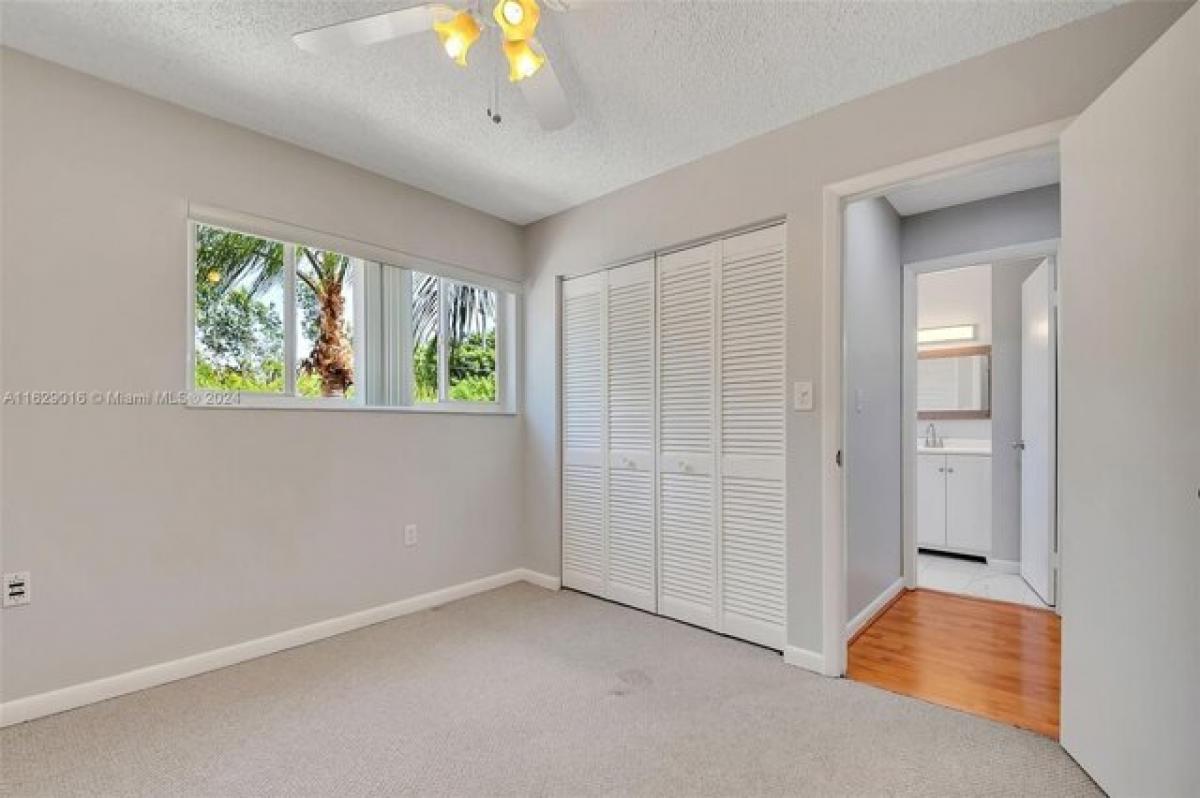 Picture of Home For Sale in Palmetto Bay, Florida, United States