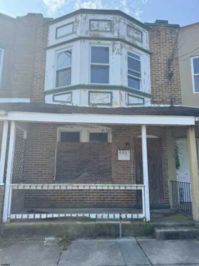 Home For Sale in Atlantic City, New Jersey