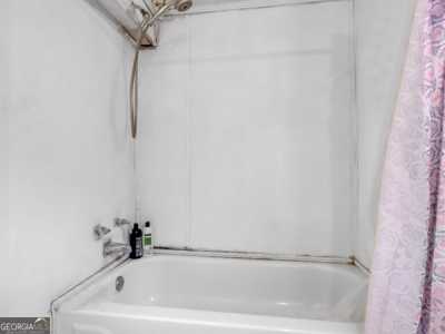 Home For Sale in Thomaston, Georgia