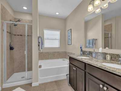 Home For Sale in Vero Beach, Florida