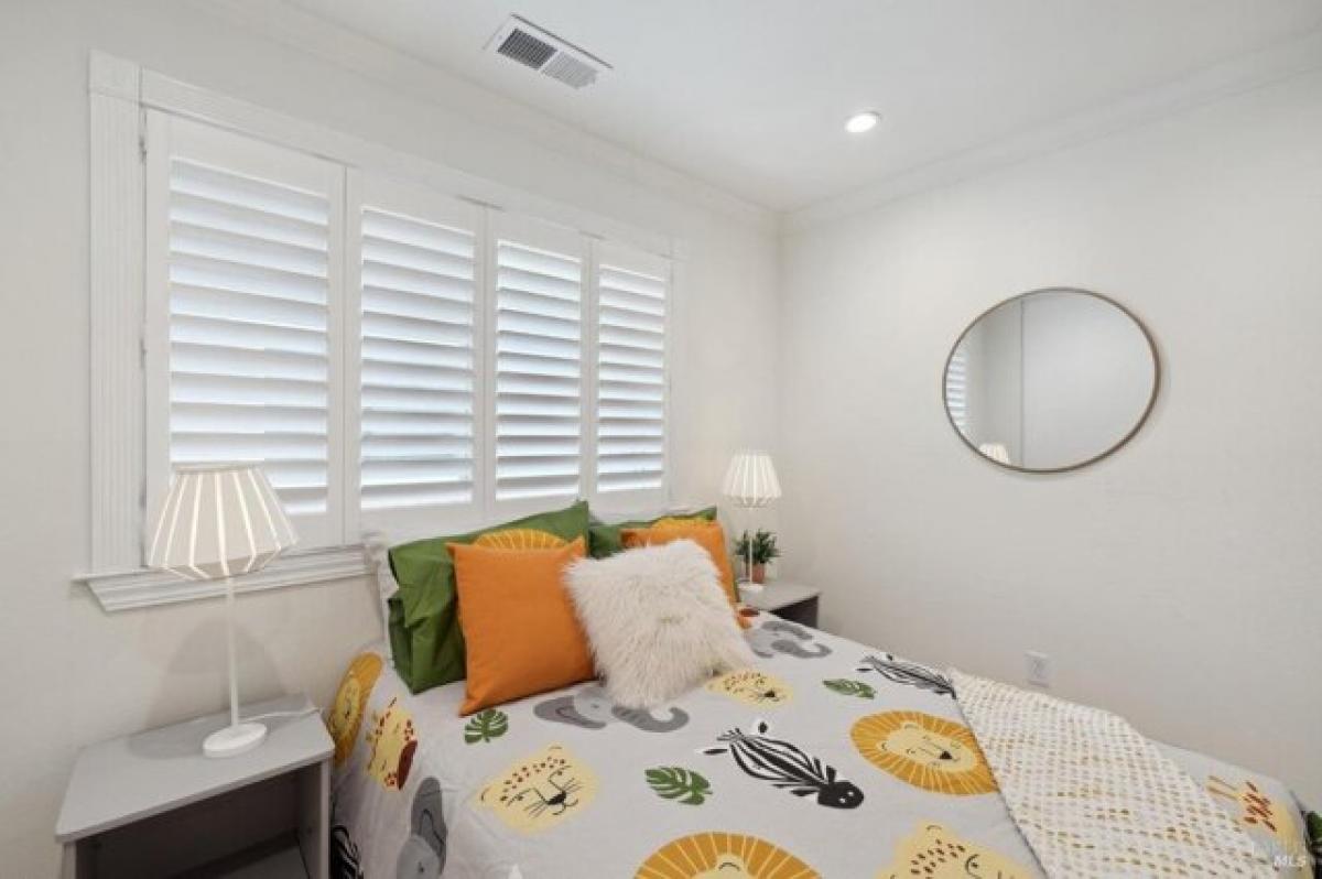 Picture of Home For Sale in Novato, California, United States