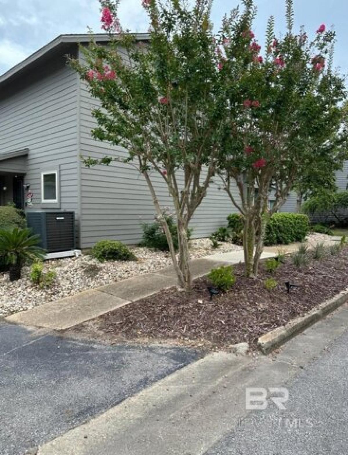 Picture of Home For Sale in Gulf Shores, Alabama, United States