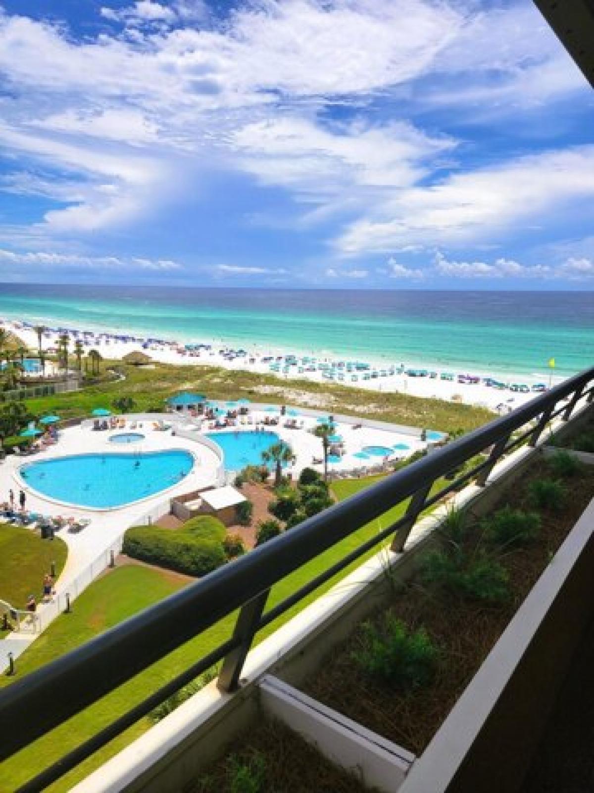 Picture of Home For Sale in Miramar Beach, Florida, United States