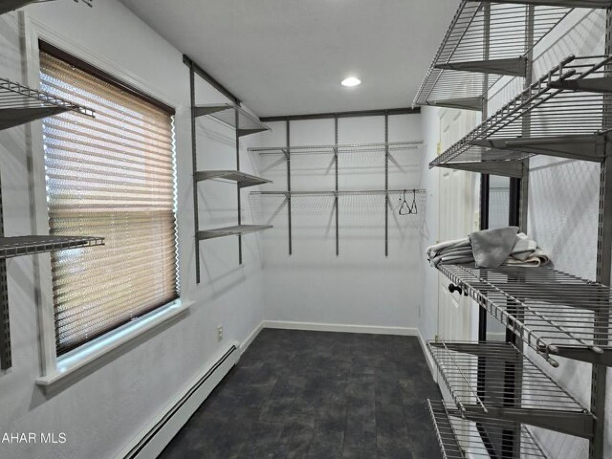 Picture of Home For Sale in Johnstown, Pennsylvania, United States