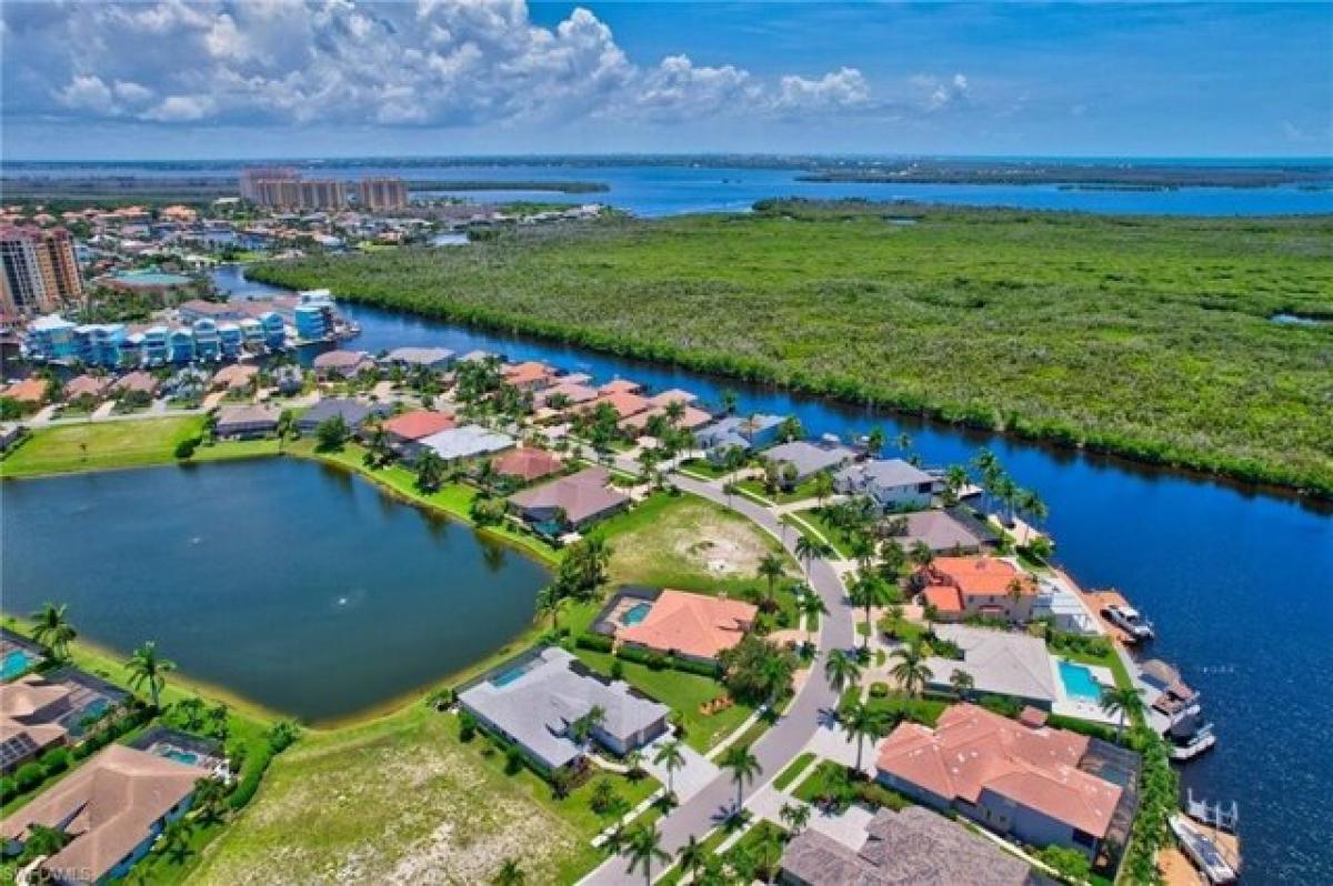 Picture of Residential Land For Sale in Cape Coral, Florida, United States