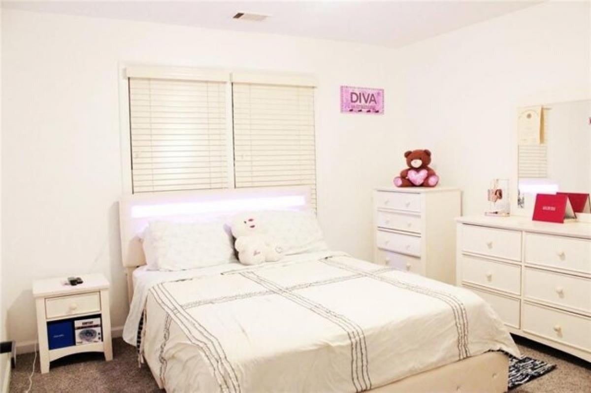 Picture of Home For Sale in Lawrenceville, Georgia, United States