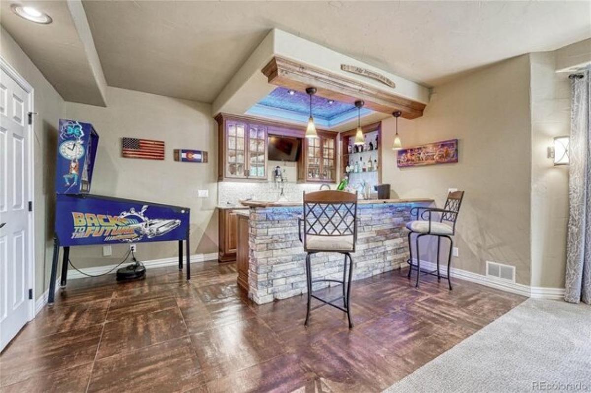 Picture of Home For Sale in Castle Rock, Colorado, United States