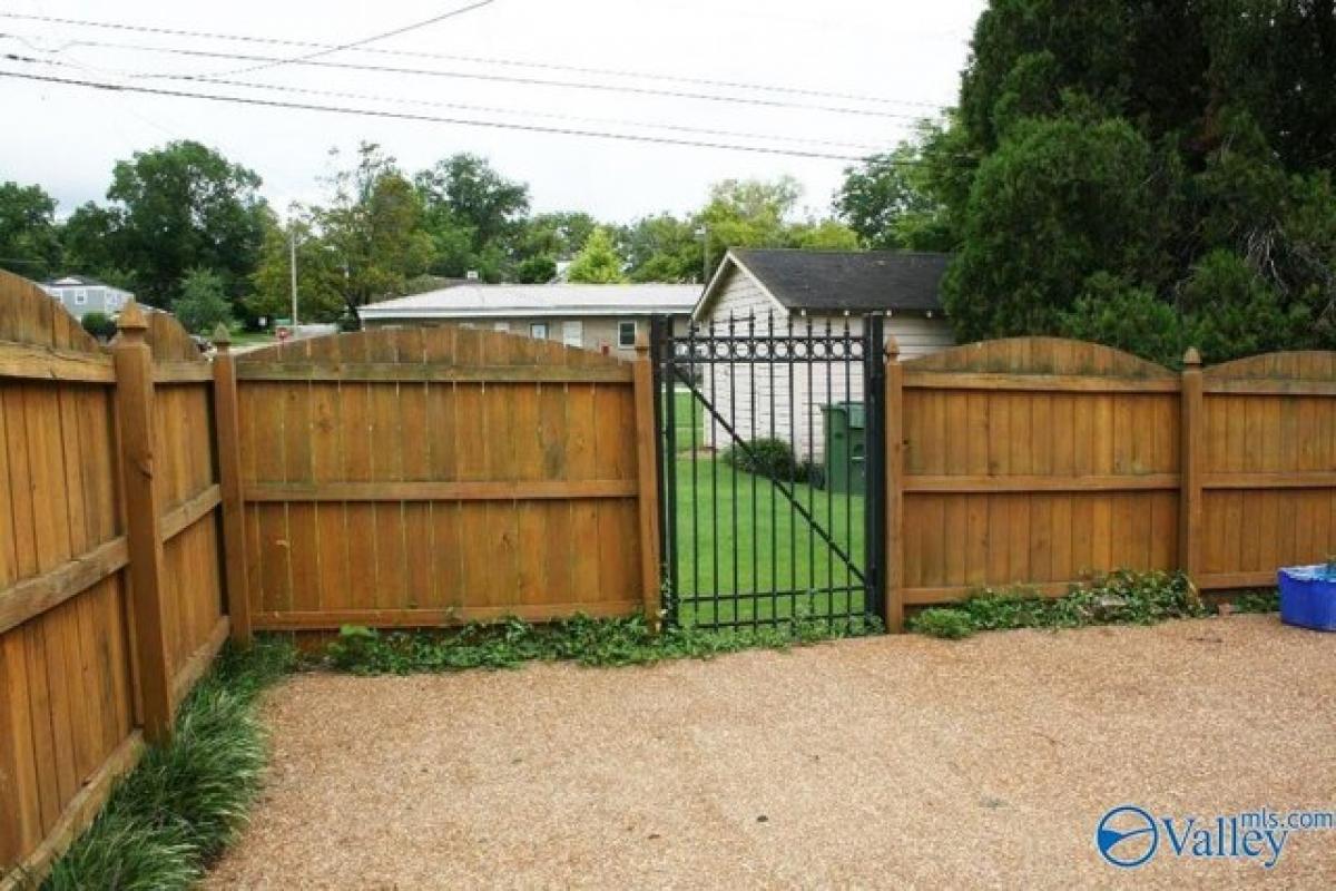 Picture of Home For Sale in Huntsville, Alabama, United States