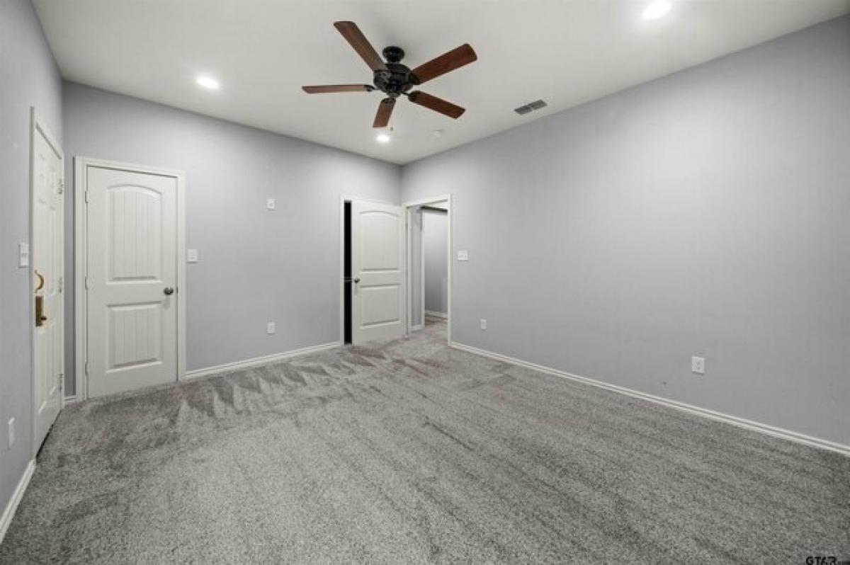 Picture of Home For Sale in Tyler, Texas, United States