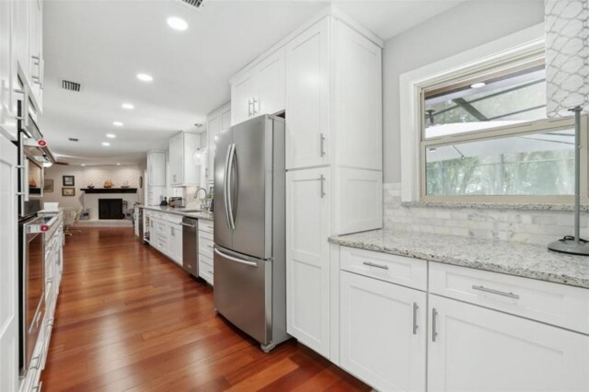 Picture of Home For Sale in Deland, Florida, United States