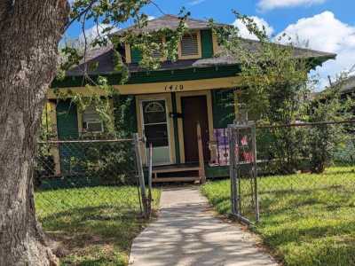 Home For Sale in Port Arthur, Texas