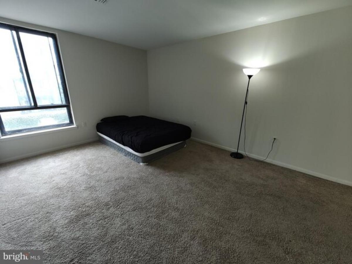 Picture of Home For Sale in Baltimore, Maryland, United States