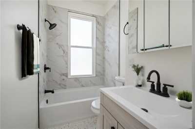 Home For Sale in Pittsburgh, Pennsylvania