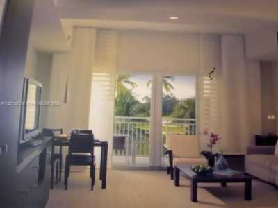 Home For Sale in Doral, Florida