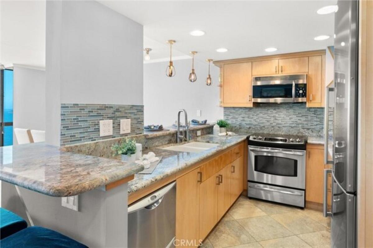 Picture of Home For Sale in Long Beach, California, United States