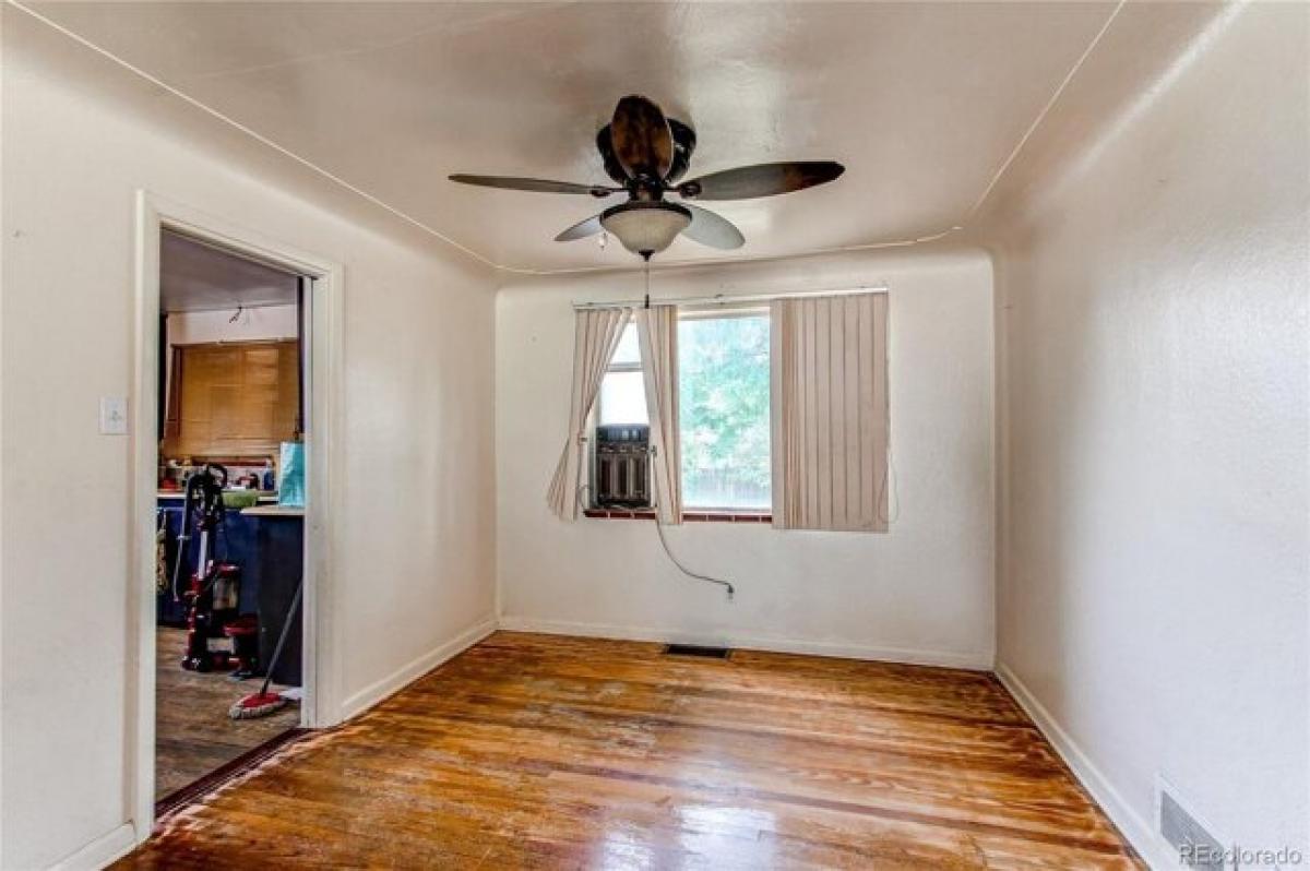 Picture of Home For Sale in Wheat Ridge, Colorado, United States