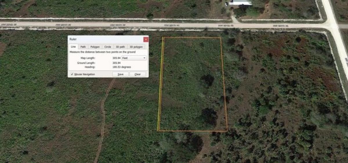 Picture of Residential Land For Sale in Okeechobee, Florida, United States
