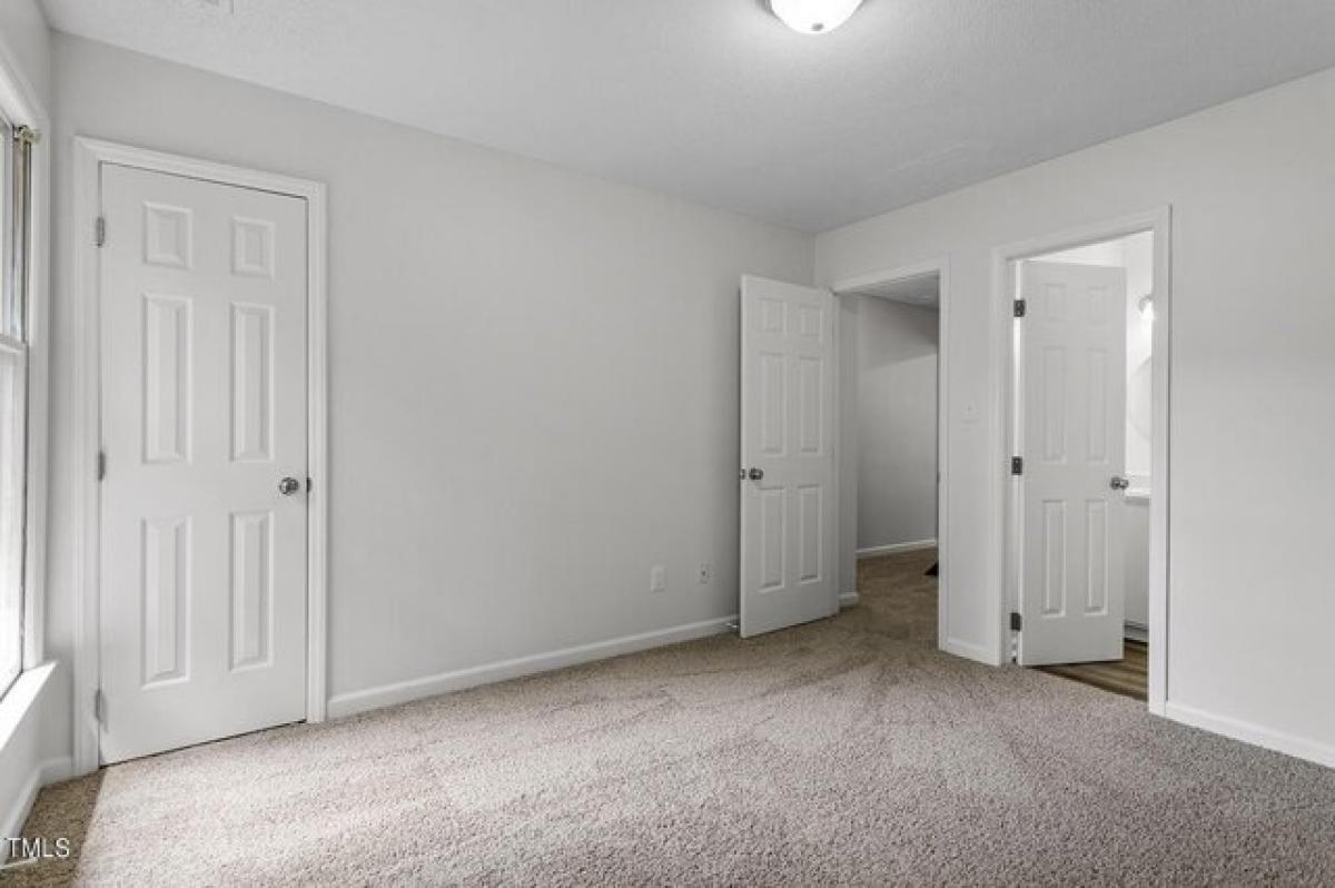 Picture of Home For Sale in Raleigh, North Carolina, United States