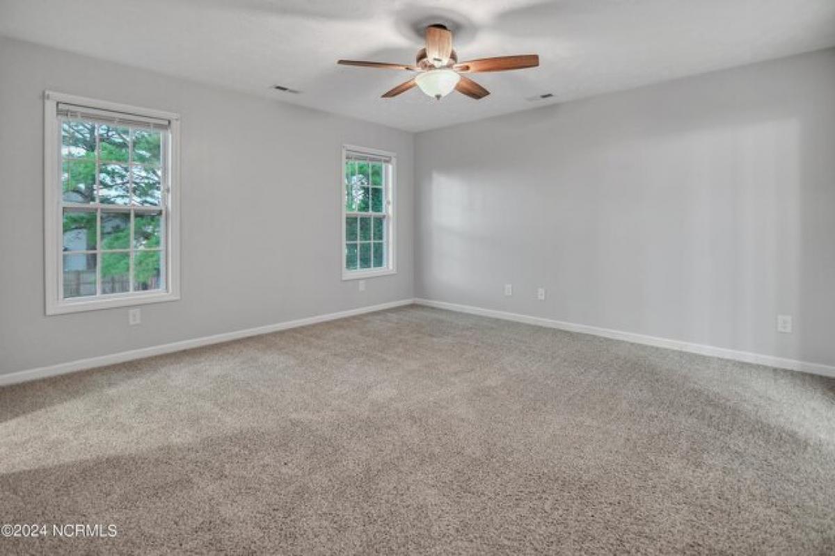 Picture of Home For Sale in Richlands, North Carolina, United States