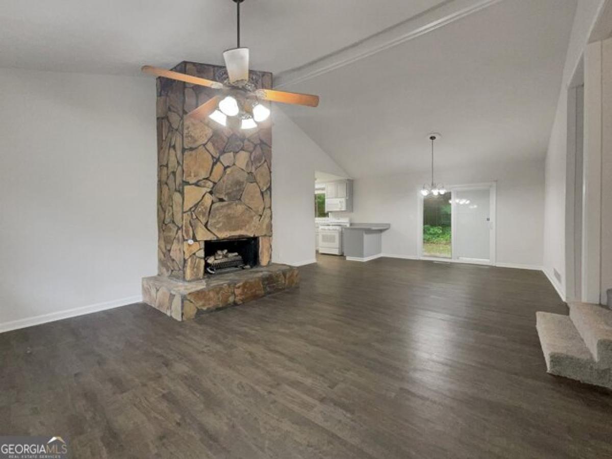 Picture of Home For Sale in Douglasville, Georgia, United States