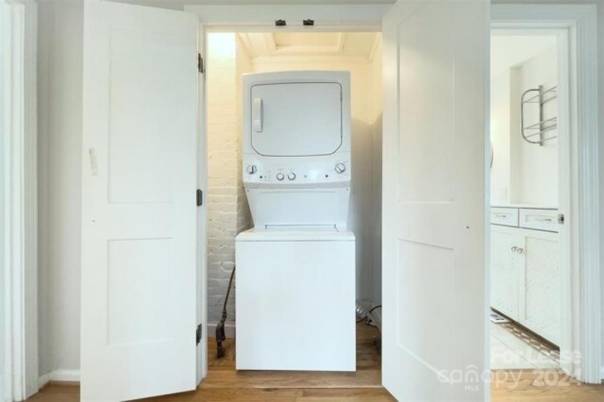 Picture of Home For Rent in Charlotte, North Carolina, United States