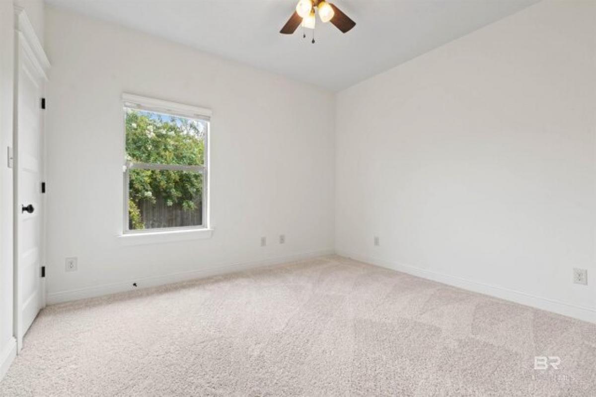 Picture of Home For Sale in Daphne, Alabama, United States