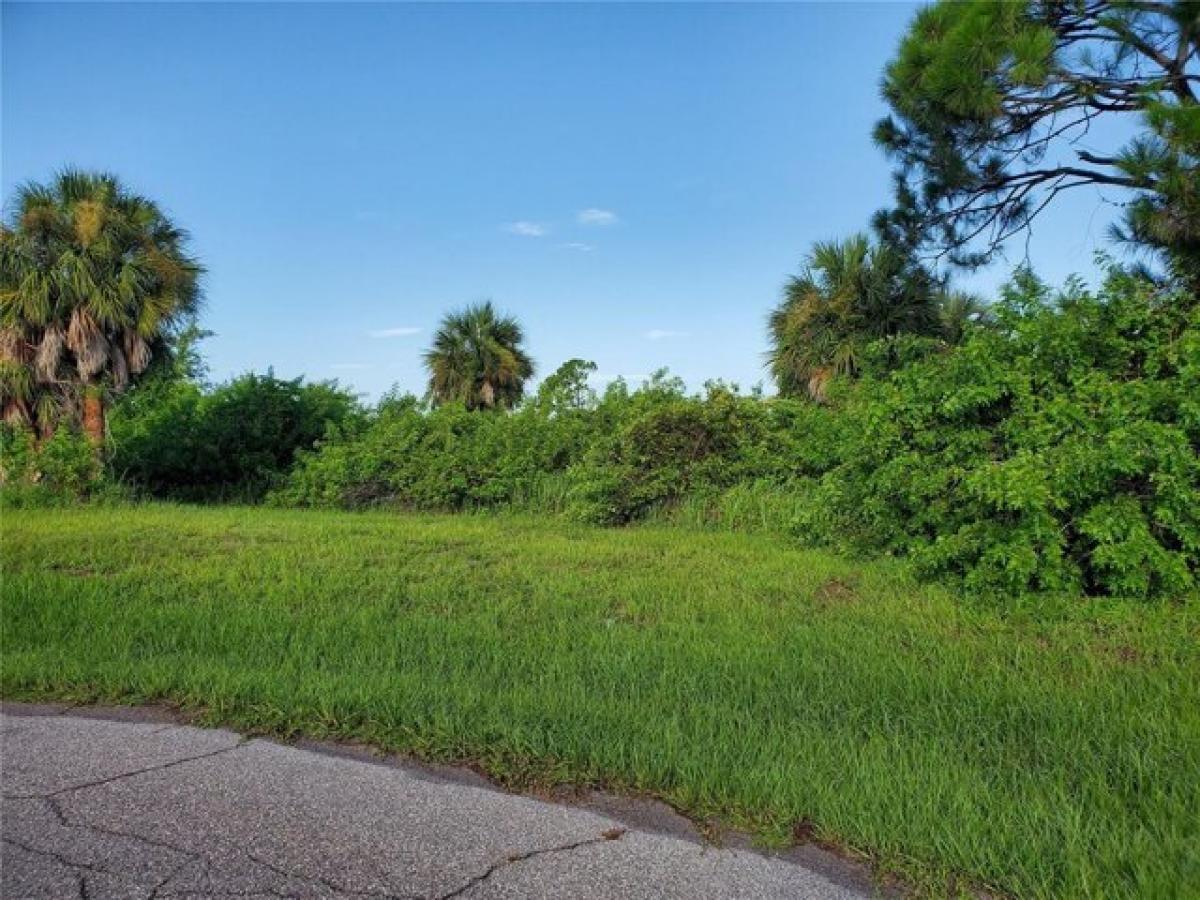 Picture of Residential Land For Sale in Rotonda West, Florida, United States