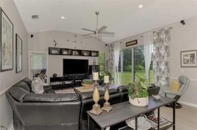 Home For Sale in Sarasota, Florida