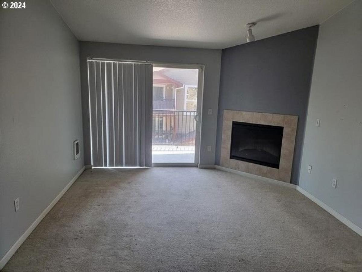 Picture of Home For Sale in Beaverton, Oregon, United States