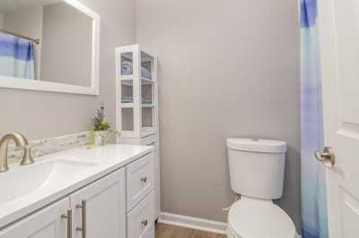 Home For Sale in Crown Point, Indiana