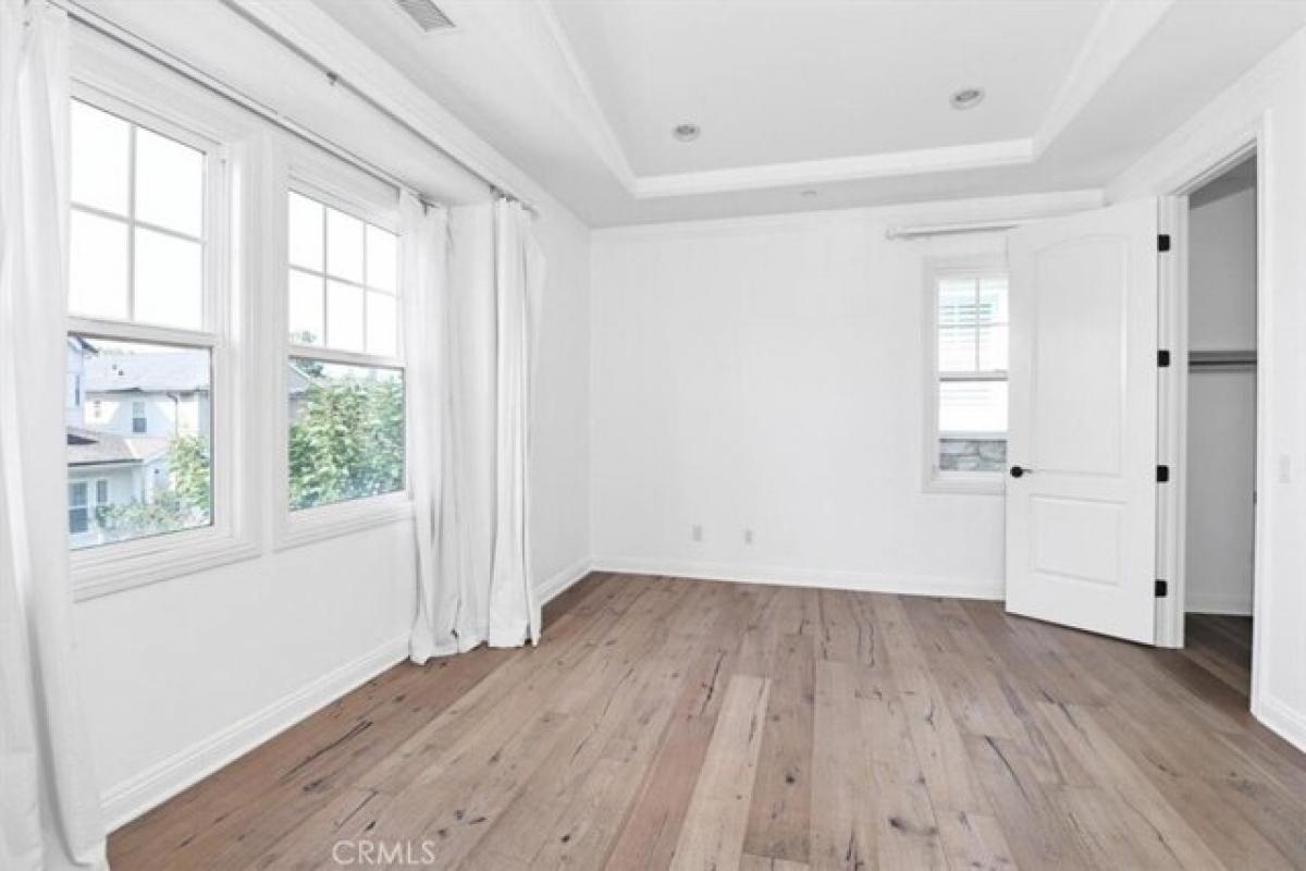 Picture of Home For Sale in Huntington Beach, California, United States