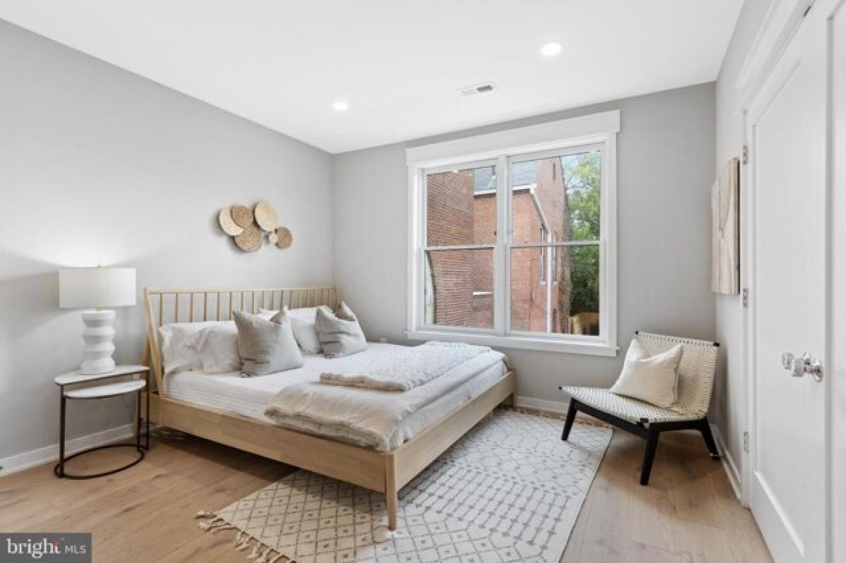 Picture of Home For Sale in Washington, District of Columbia, United States