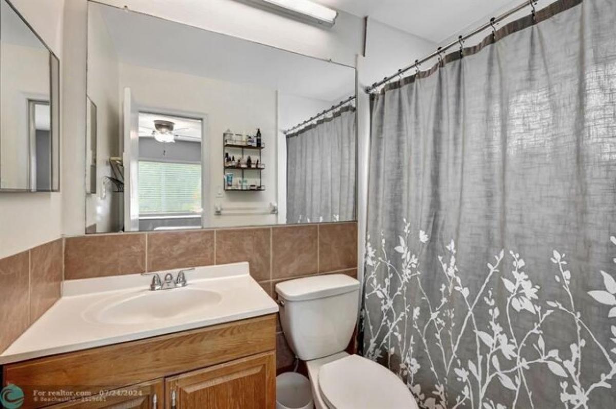 Picture of Home For Sale in Tamarac, Florida, United States