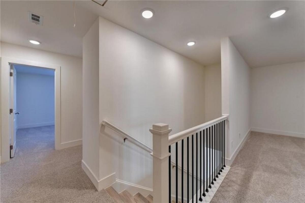 Picture of Home For Sale in Conyers, Georgia, United States