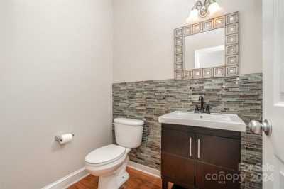 Home For Sale in Matthews, North Carolina