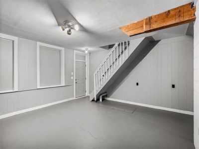 Home For Sale in Pittsburgh, Pennsylvania