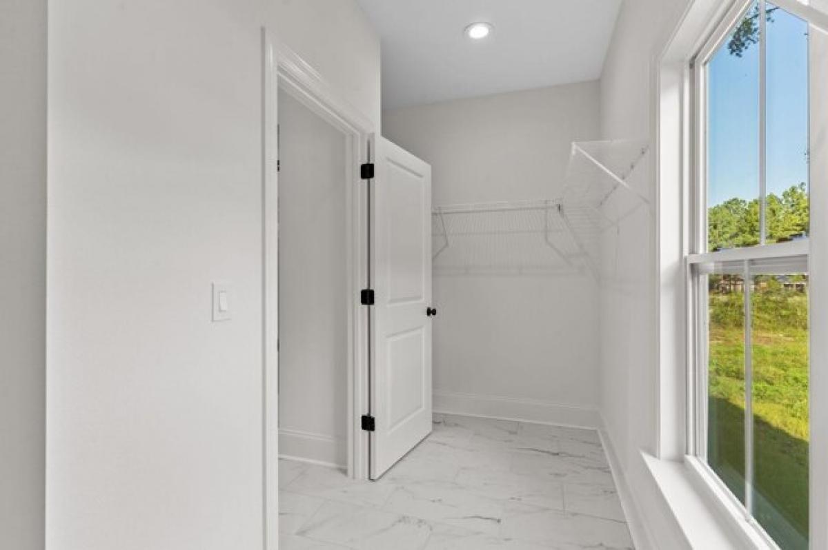 Picture of Home For Sale in Tallahassee, Florida, United States