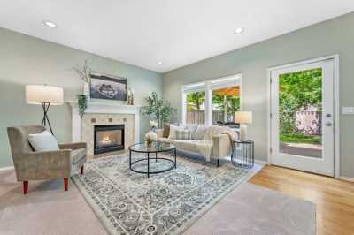 Home For Sale in Sherwood, Oregon