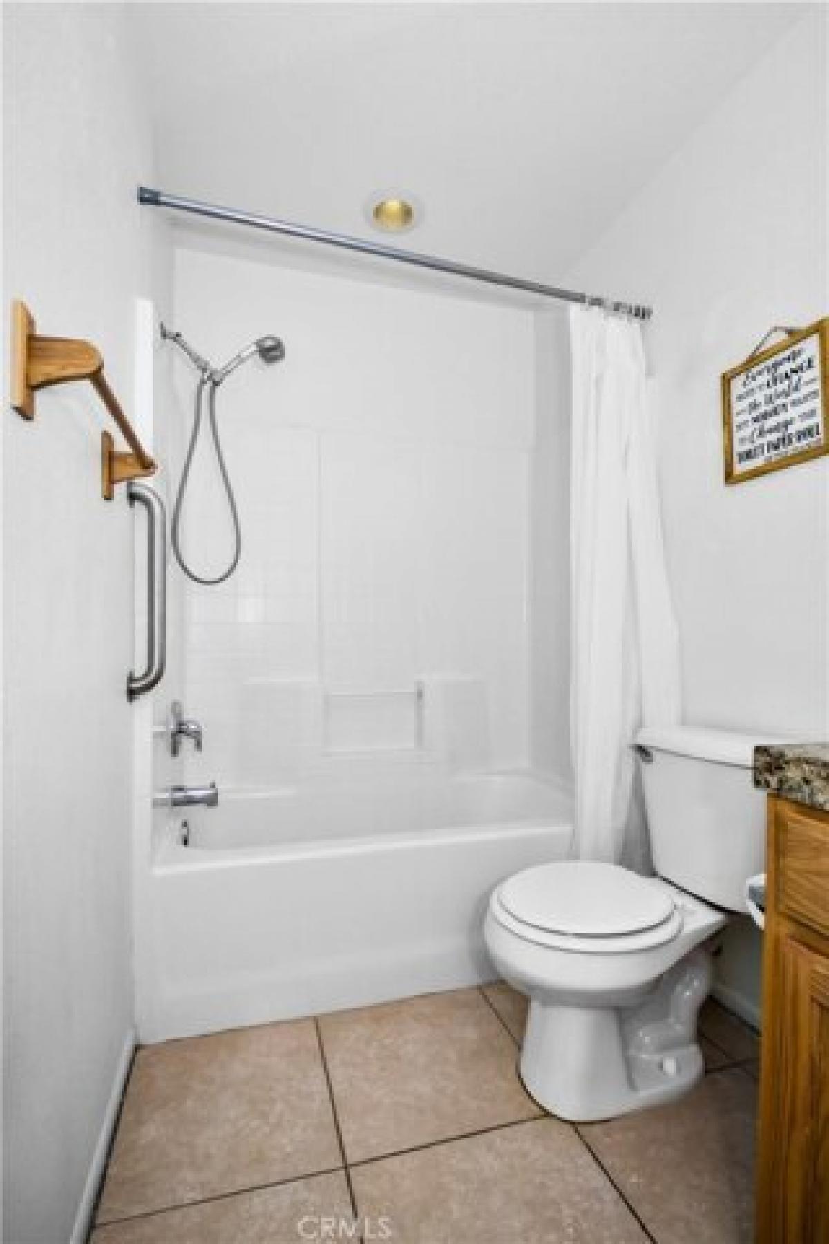 Picture of Home For Sale in Twentynine Palms, California, United States