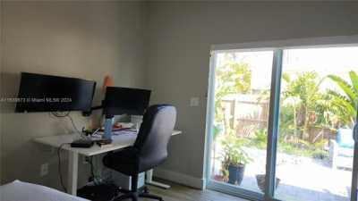 Home For Rent in Hollywood, Florida