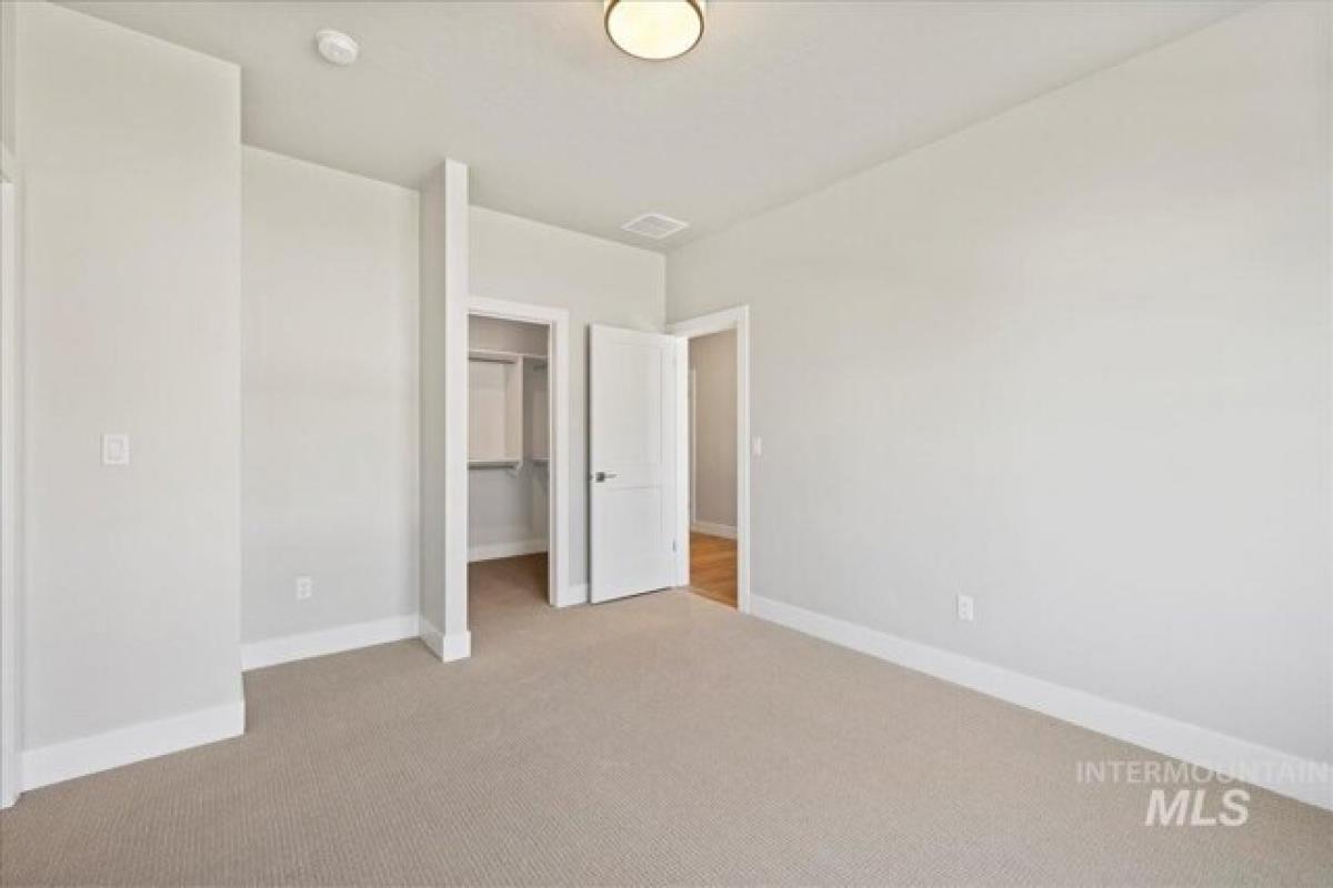 Picture of Home For Sale in Meridian, Idaho, United States