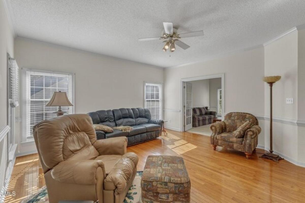 Picture of Home For Sale in Durham, North Carolina, United States