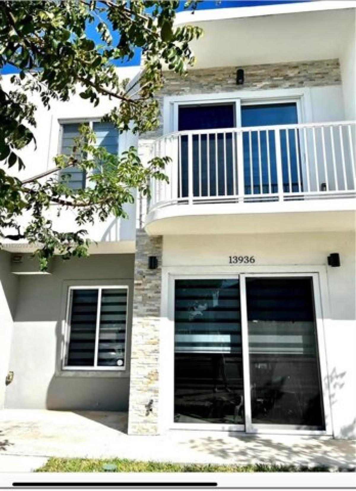 Picture of Home For Sale in Homestead, Florida, United States