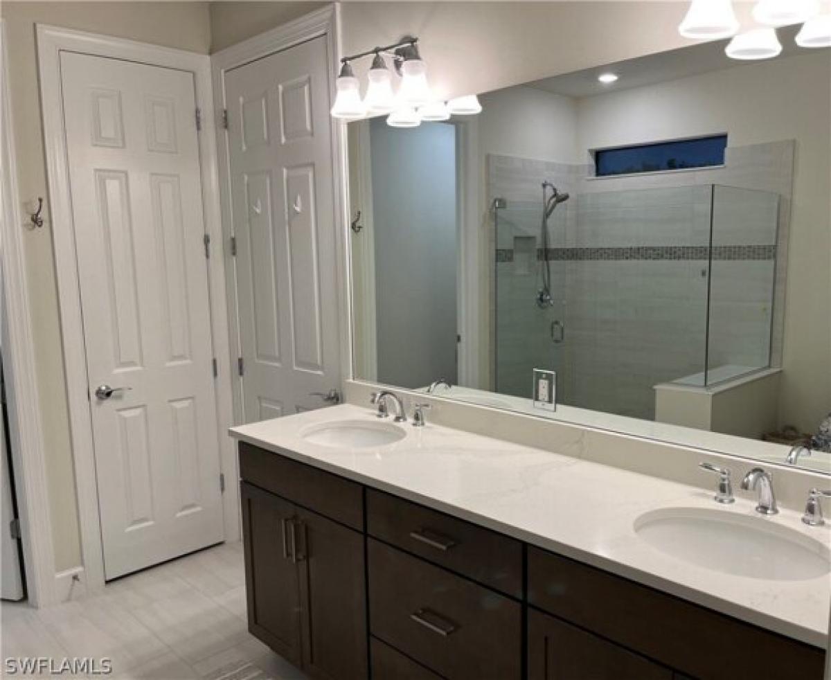 Picture of Home For Sale in Estero, Florida, United States