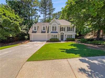 Home For Sale in Alpharetta, Georgia